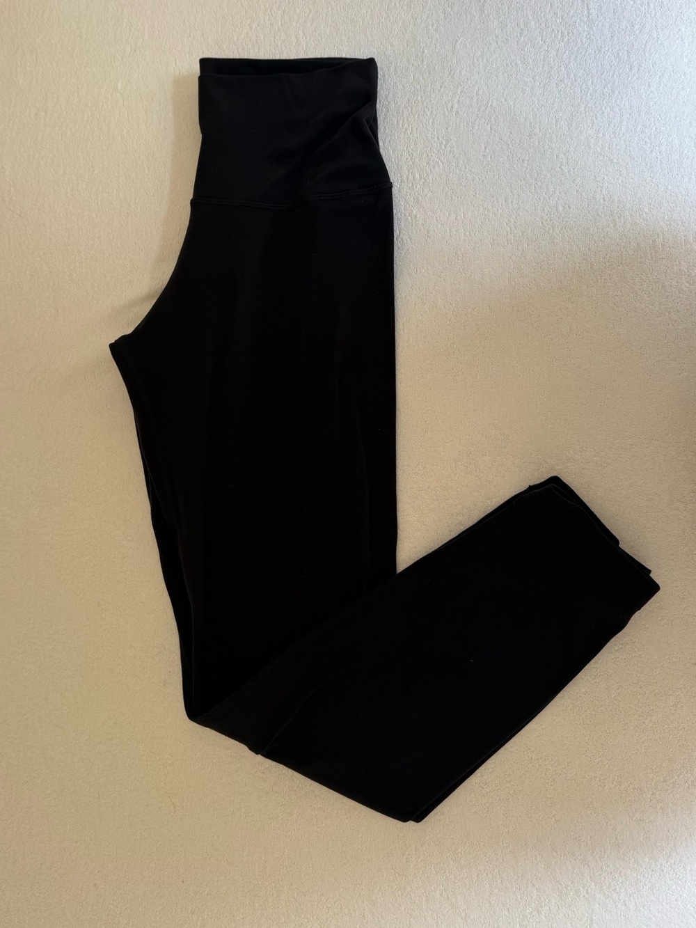 Aritzia Golden Butter Leggings